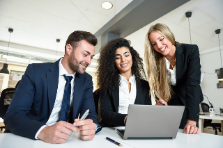 Aprire oggi, con lo sguardo al futuro: il franchising come leva per ripensare l’impresa - hubixiniziative.it